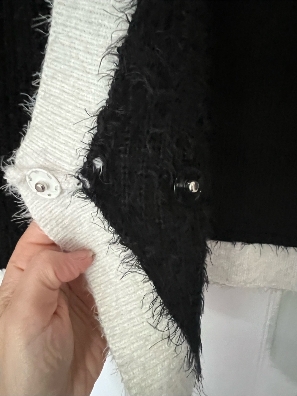 L'AGENCE Black & White Fuzzy Knit Blazer Cardigan - Picture 7 of 11